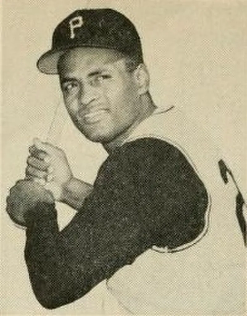 Roberto Clemente Net Worth 2026 - How They Built Their Fortune